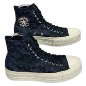 Converse Chuck Taylor All Star Lace High Top Sneaker In Purple /Black Size 8